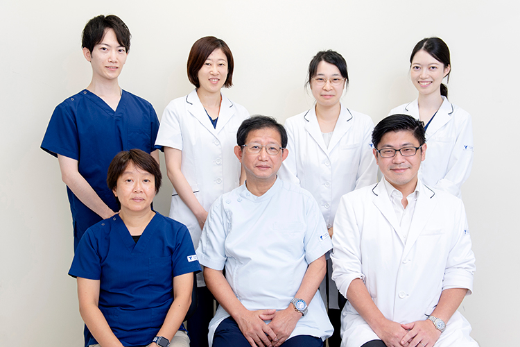 各診療科との連携も行い神経疾患の治療に取り組む。病状だけではなく生活全般を見据えた総合的な医療を展開