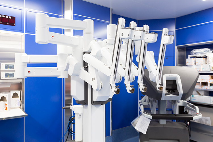 泌尿器専門の医師が集結。豊富な実績と知見を糧に、ロボット支援手術に注力