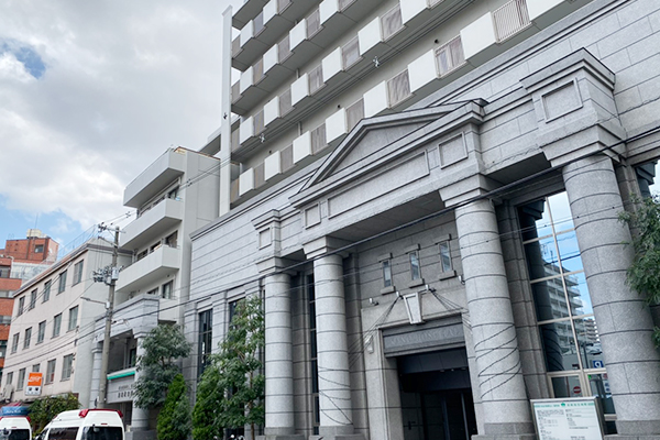 地域に密着した医療を実践する、ケアミックス型の二次救急医療機関