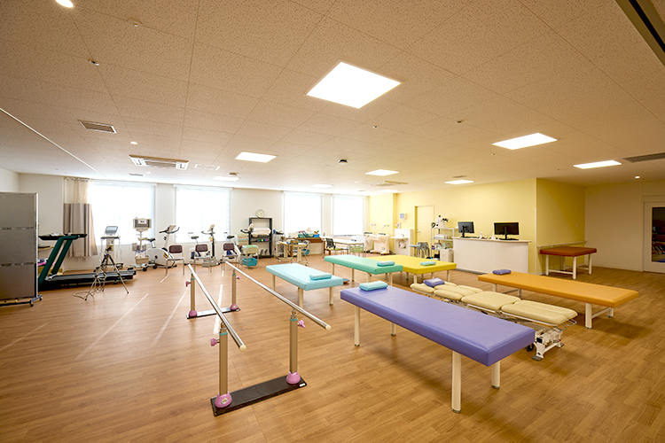 Hfcs 6 04f s1 9844 %e5%a4%96%e6%9d%a5%e3%83%aa%e3%83%8f%e3%83%93%e3%83%aa%e3%82%b9%e3%83%86%e3%83%bc%e3%82%b7%e3%83%a7%e3%83%b3%e5%ae%a4